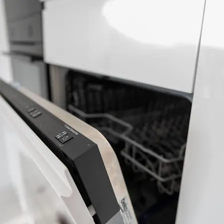 Apartamento By Dziwna River With Pool Access