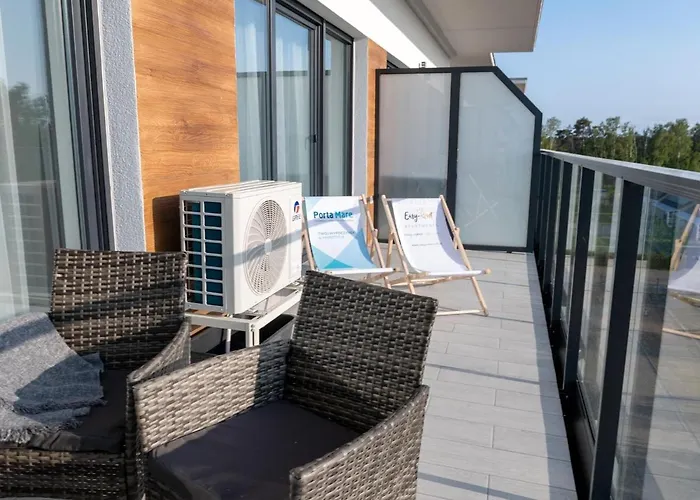 By Dziwna River With Pool Access *